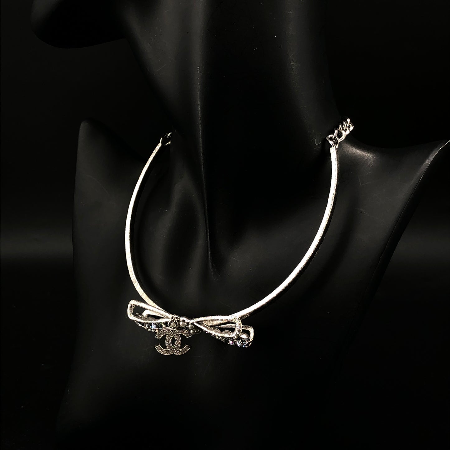 Chanel 2023 Silver-Tone Crystal Bow Choker Necklace