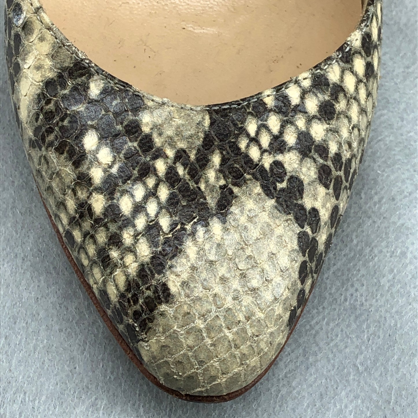 Jimmy Choo Genuine Snake Skin Pointed Stiletto Pumps 35