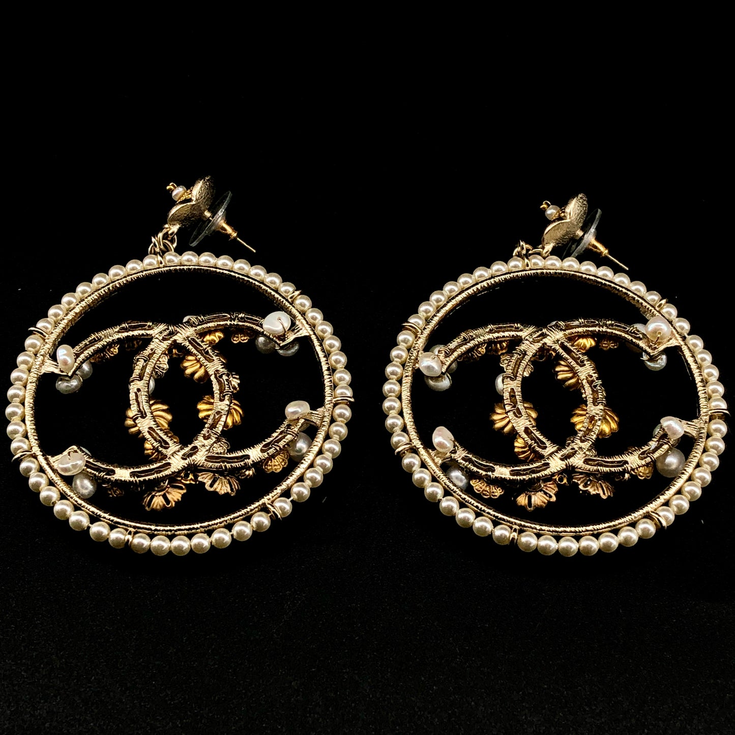 Chanel 2018 Gold-Tone Pearl & Crystal CC Drop Earrings