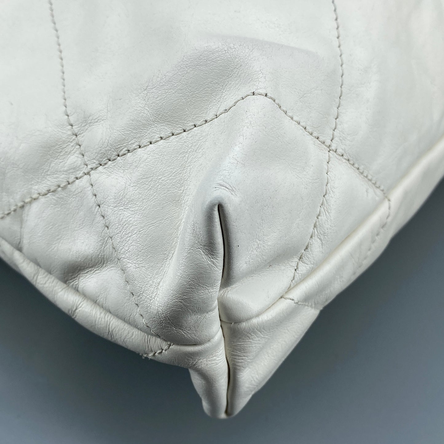 Chanel White Quilted Leather SMALL 22 Bag Tote