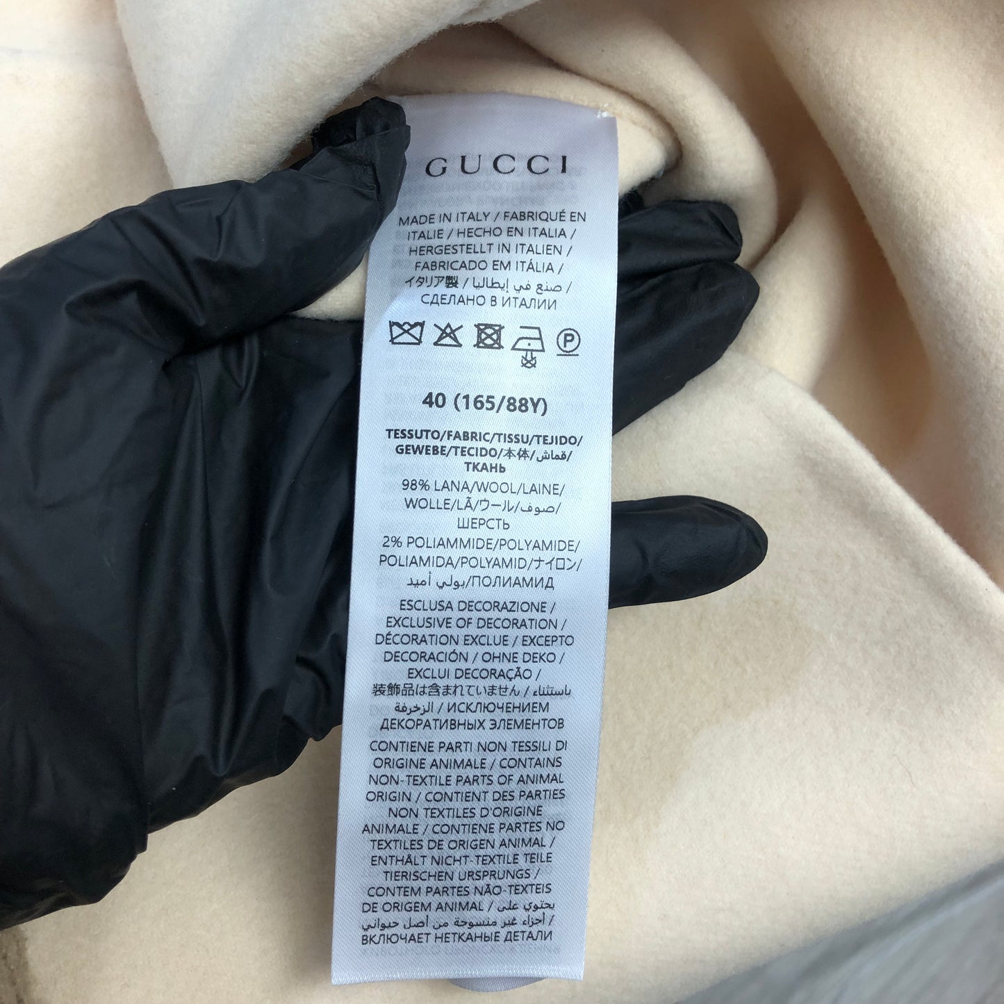 Gucci Wool Cardigan Jacket Size 40 Beige