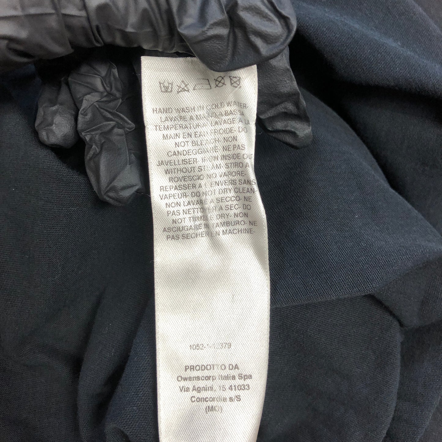 Dark Show Black Long Sleeve Graphic Print Tee Size S