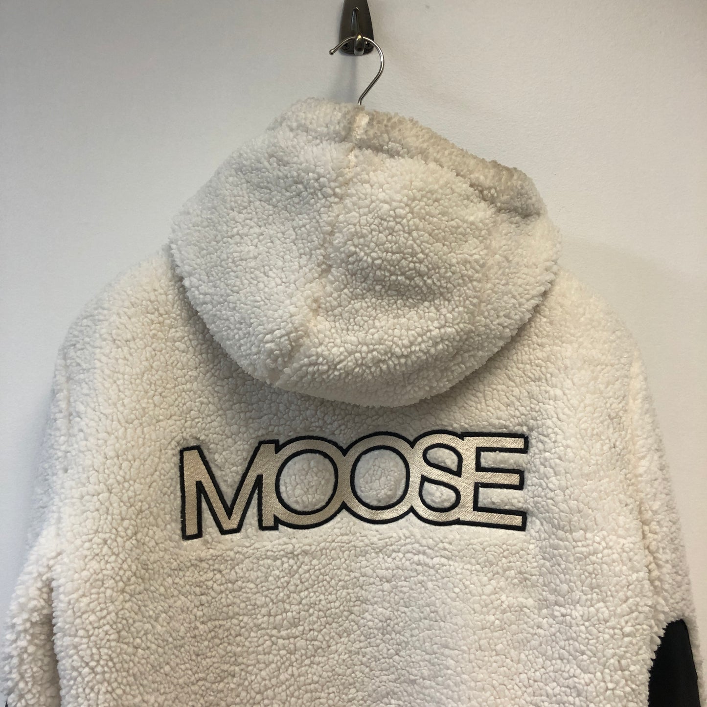 Moose Knuckles White/Black Sherpa Zip-Up Hoodie Size L