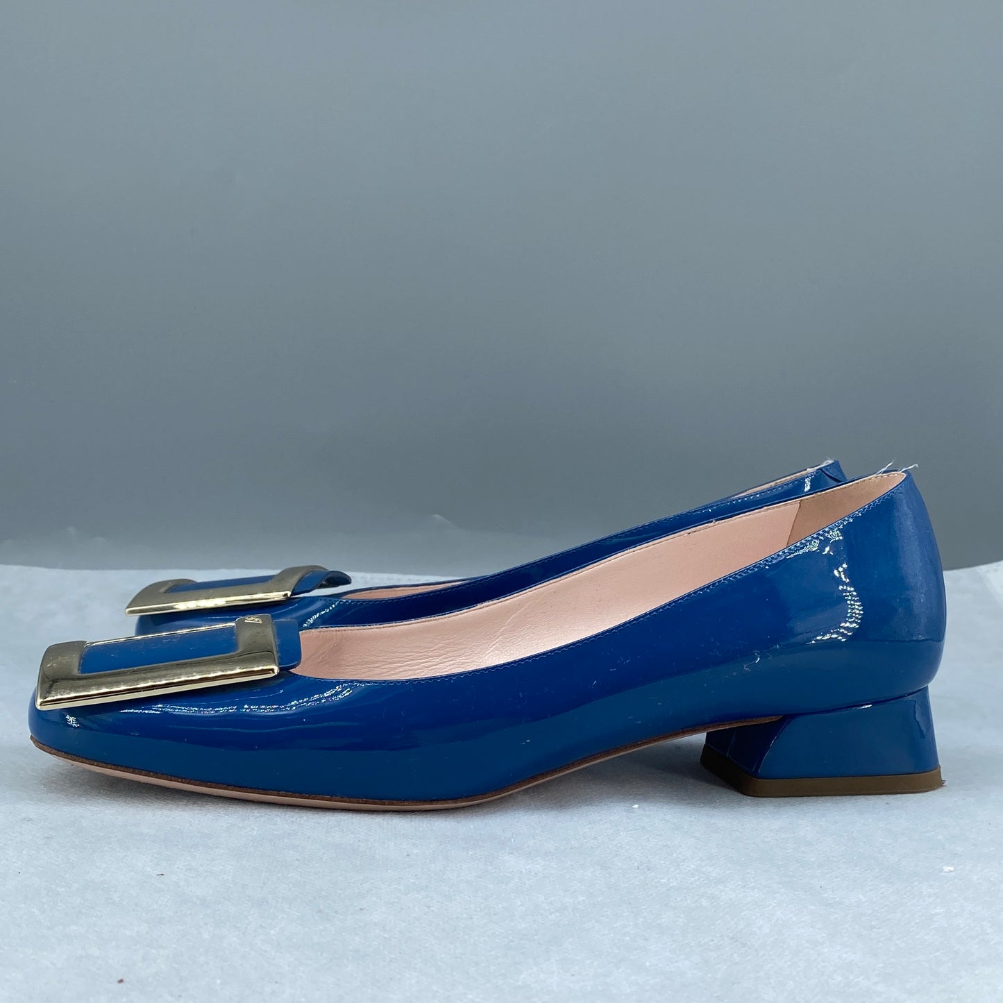 Roger Vivier Metal Buckle Patent Low Heel Shoes Size 40 Royal Blue