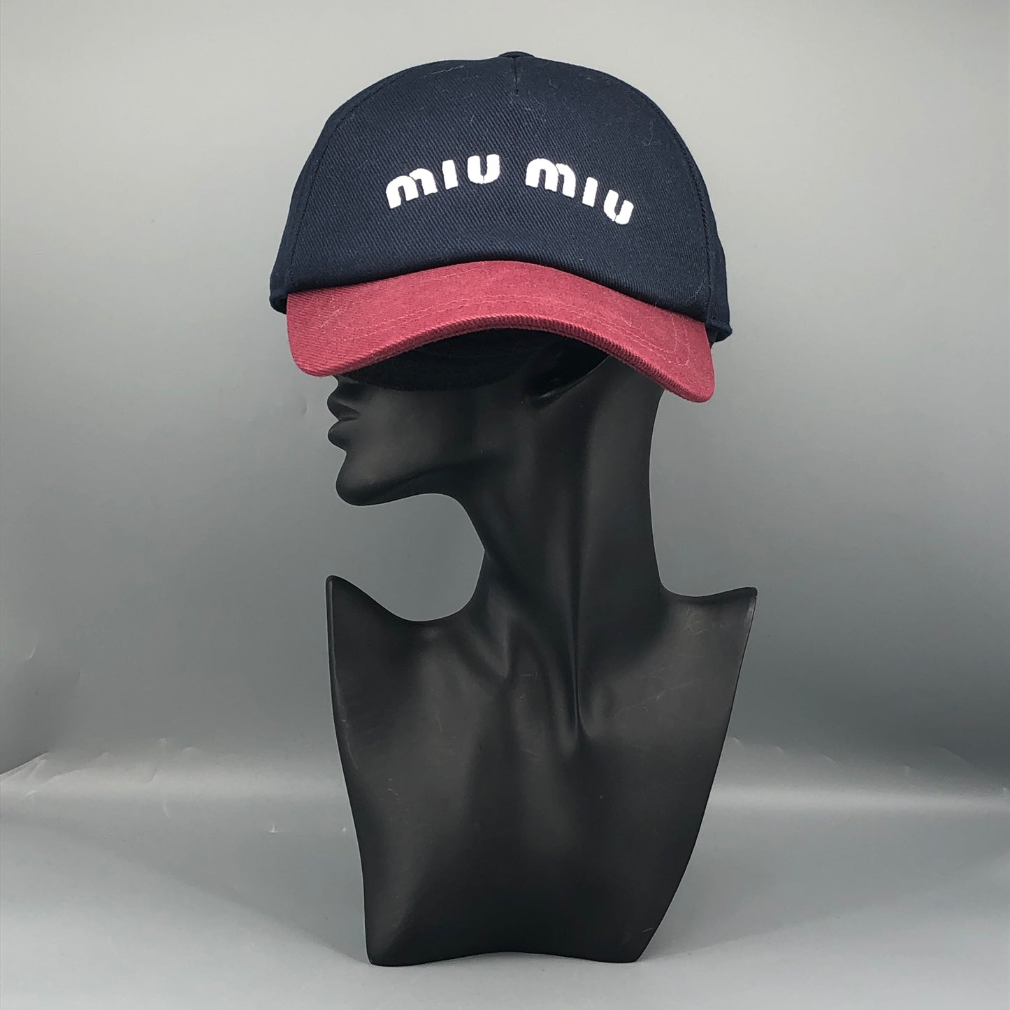 Miu Miu Two-Tone Baseball Cap Navy/Red Size M(58cm)