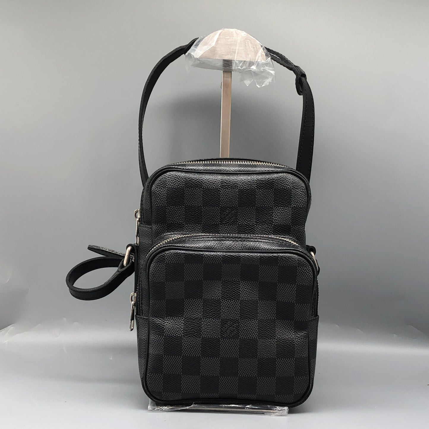 Louis Vuitton Damier Graphite Black Camera Bag