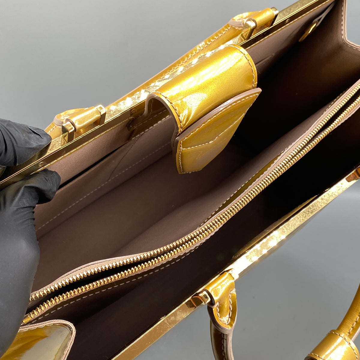 Louis Vuitton Monogram Vernis Deesse Gold Handbag