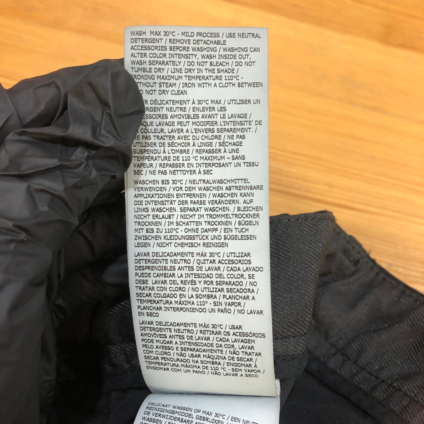Stone Island Cargo Pants Size W28 Black