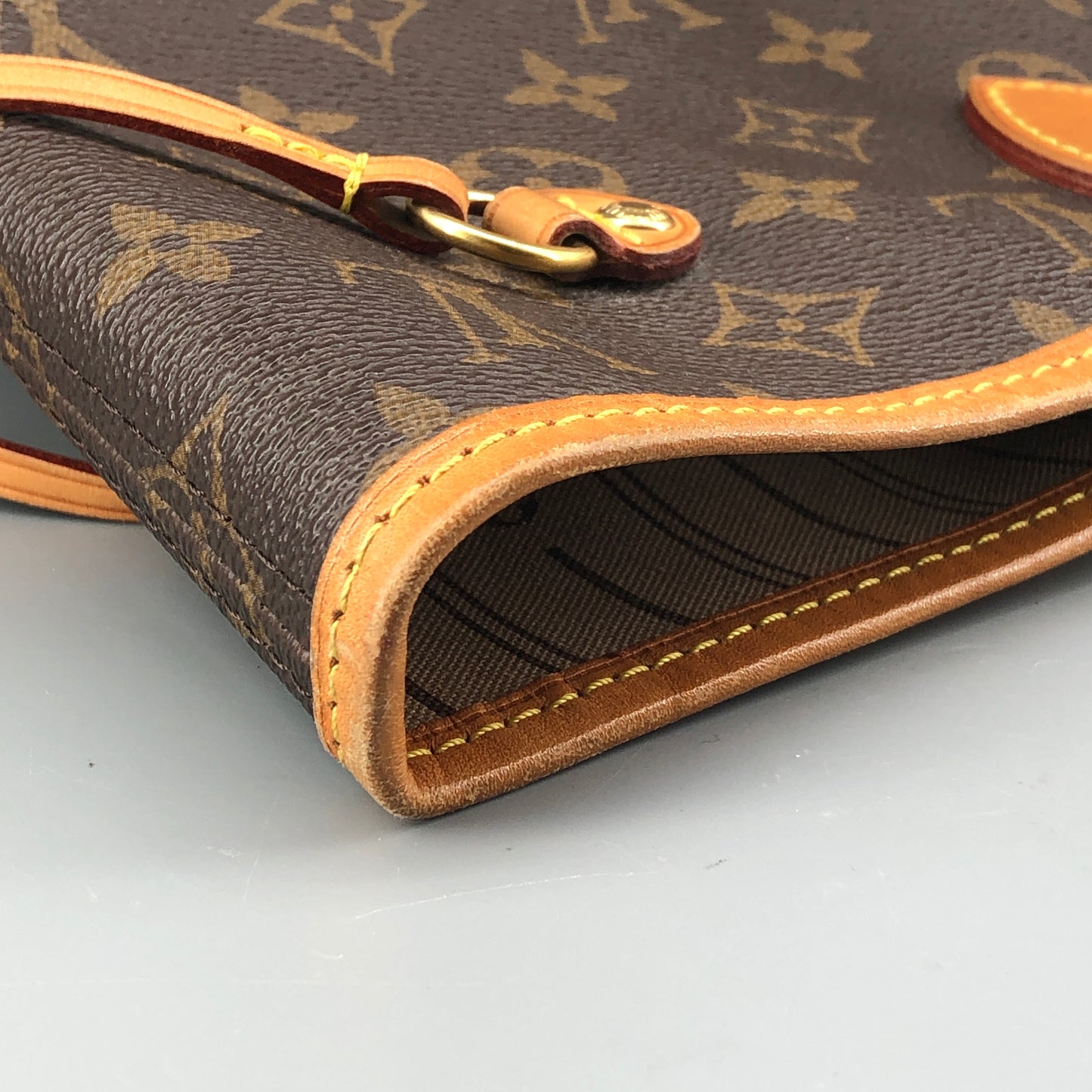 Louis Vuitton Monogram Canvas Neverfull MM Tote Bag  Brown