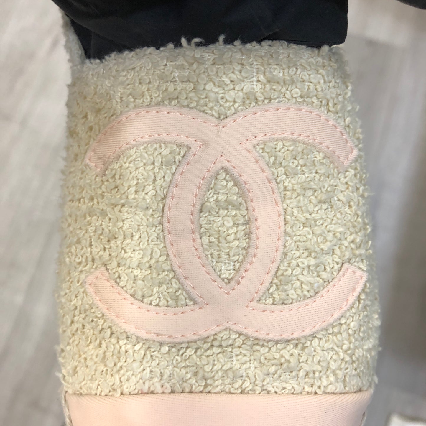 Chanel Women's Espadrilles Size 35C Cream/Pink