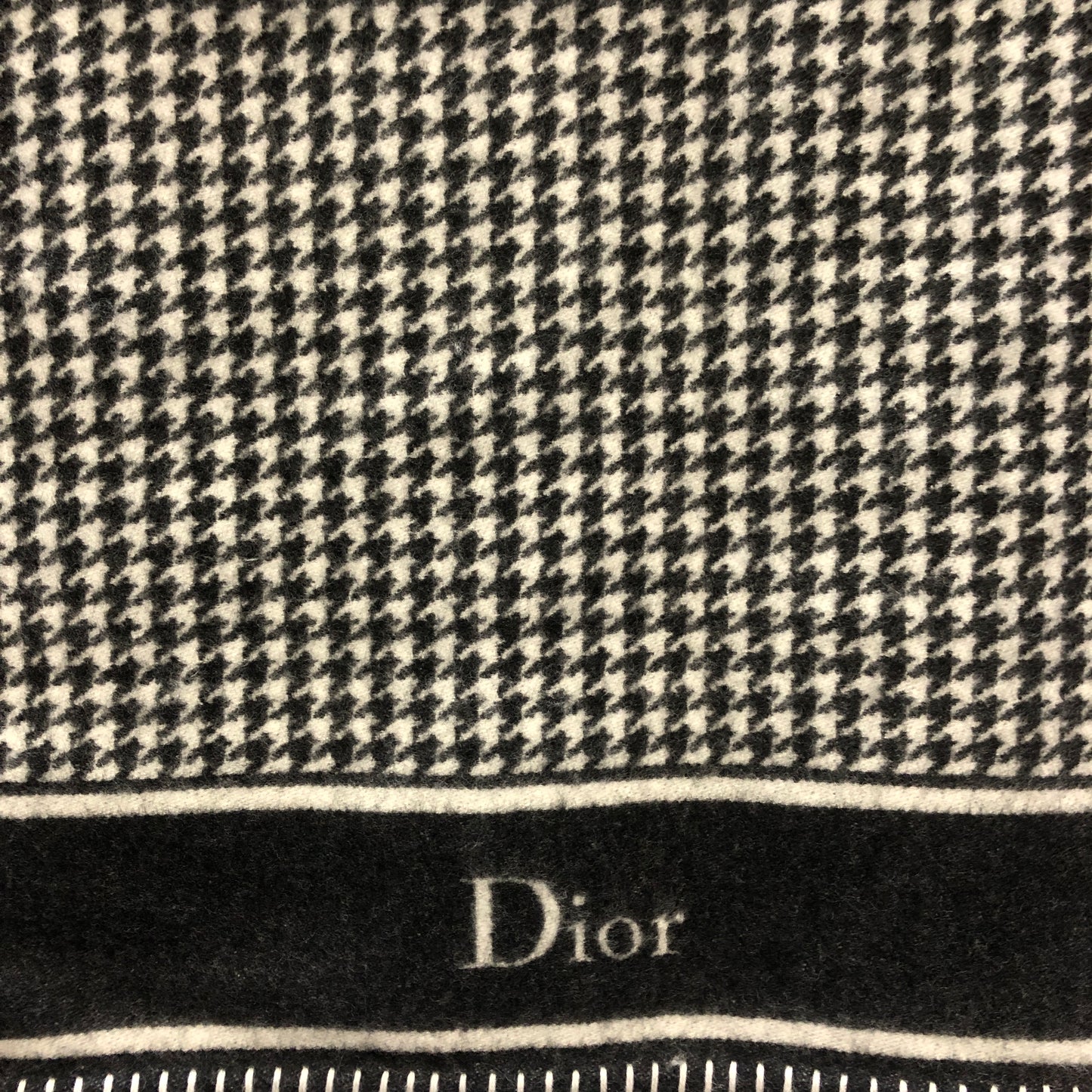 Christian Dior Houndstooth Reversible Wool Cashmere Scarf Black & White 138×176cm