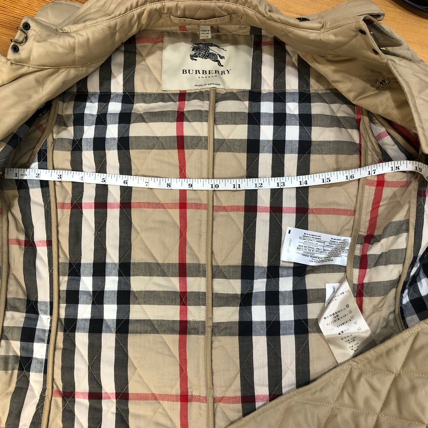 Burberry Beige Quilted Trench Coat Size 4