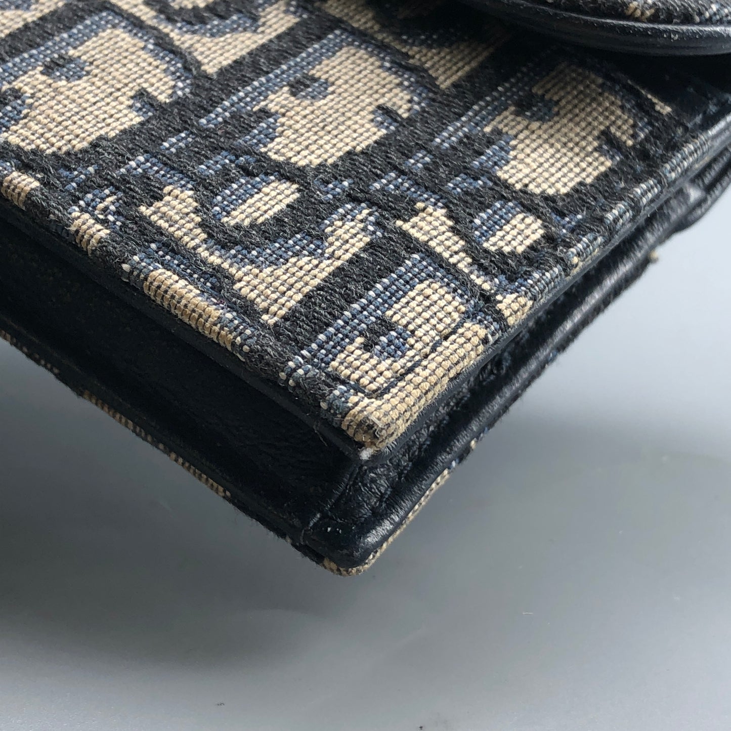 Christian Dior Oblique Saddle Wallet Navy/Beige
