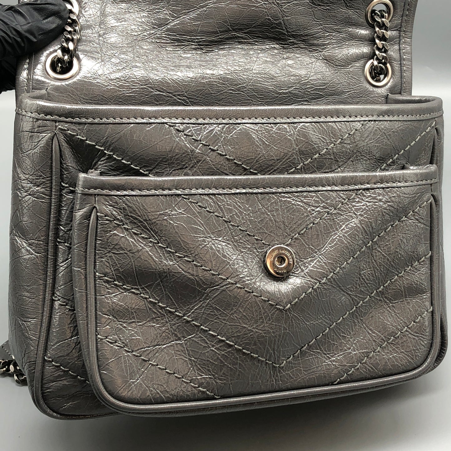 Saint Laurent Niki Medium Shoulder Bag Grey