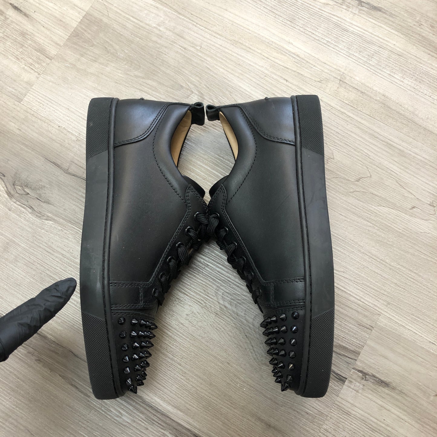 Christian Louboutin Men's Black Leather Louis Spikes Sneakers shoes 40.5