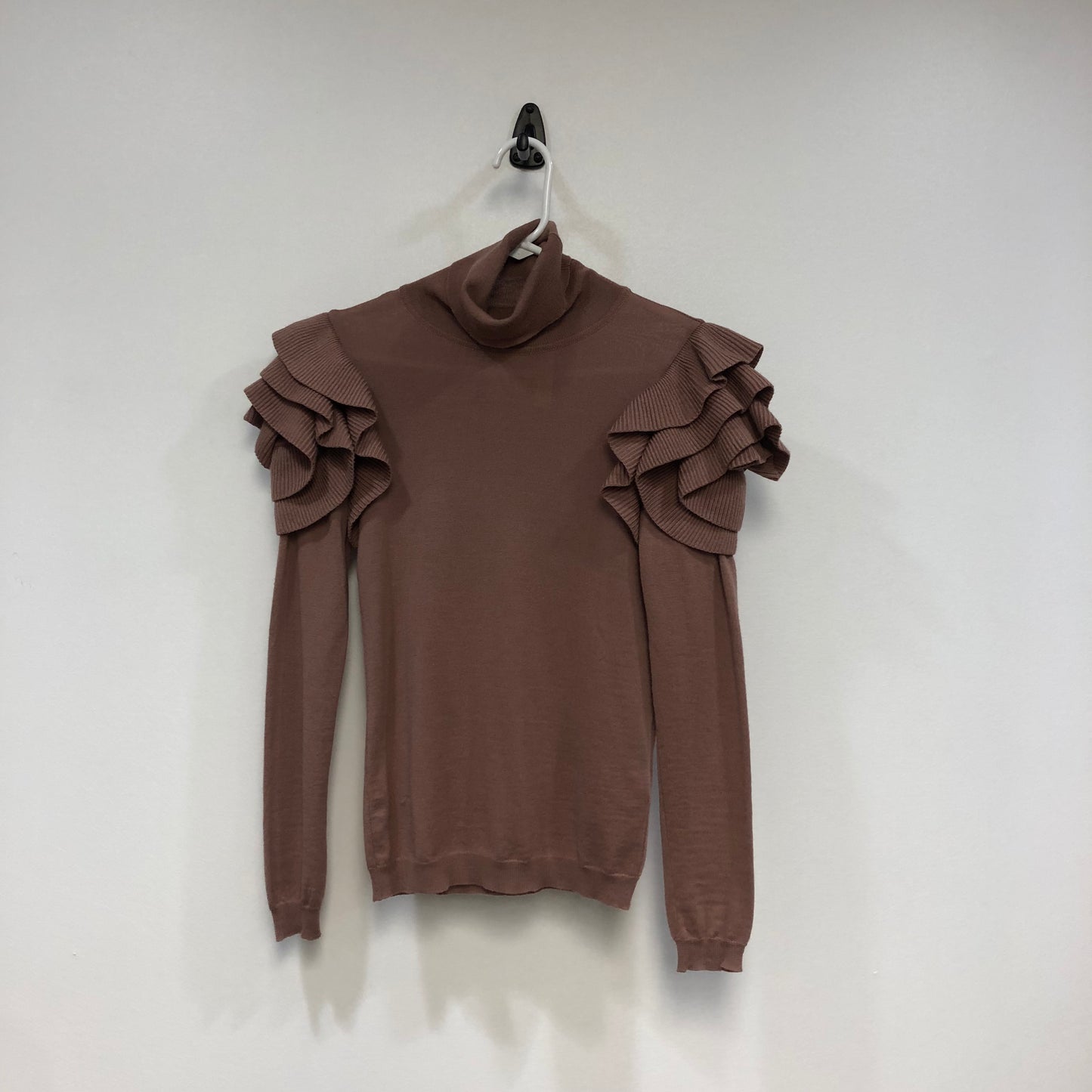Valentino Ruffle Shoulder Turtleneck Knit Top Size XS Dusty Pink