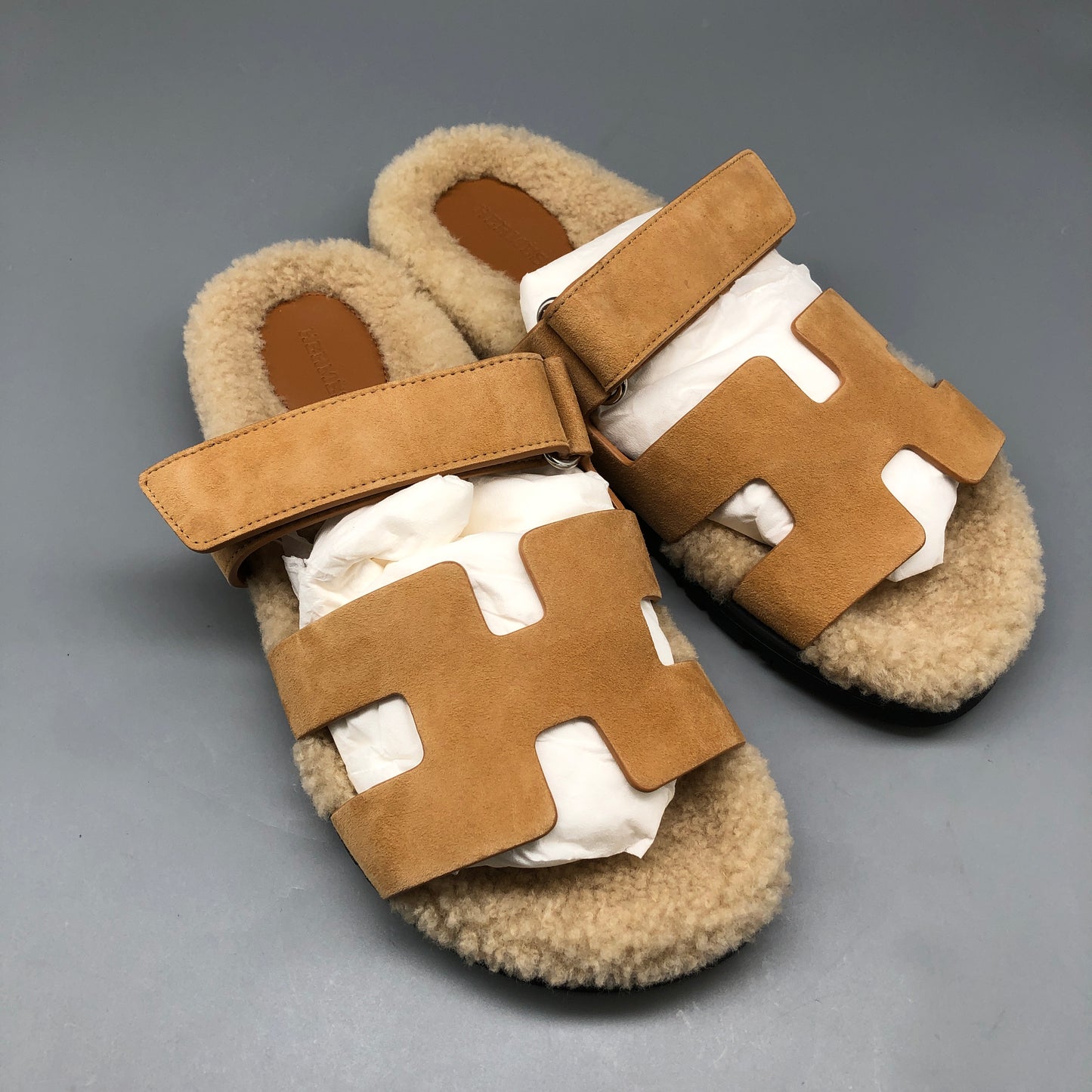Hermes Tan Shearling H Slide Sandals Size 40 shoes