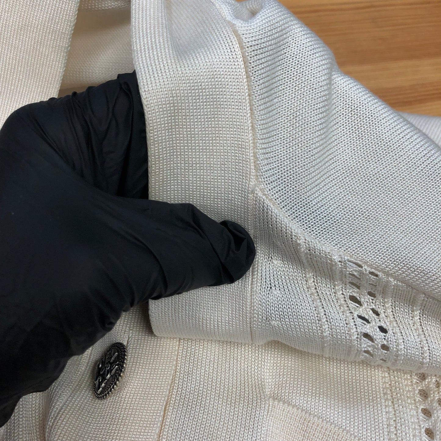 Chanel Knit Button Cardigan Jacket Size 36 Cream