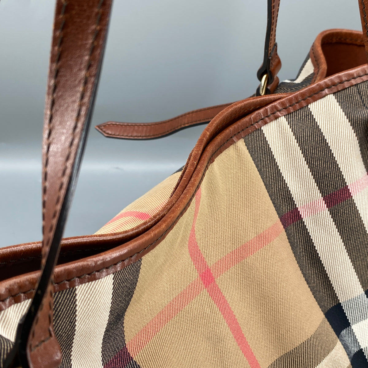 Burberry Canterbury House Check Tote Bag
