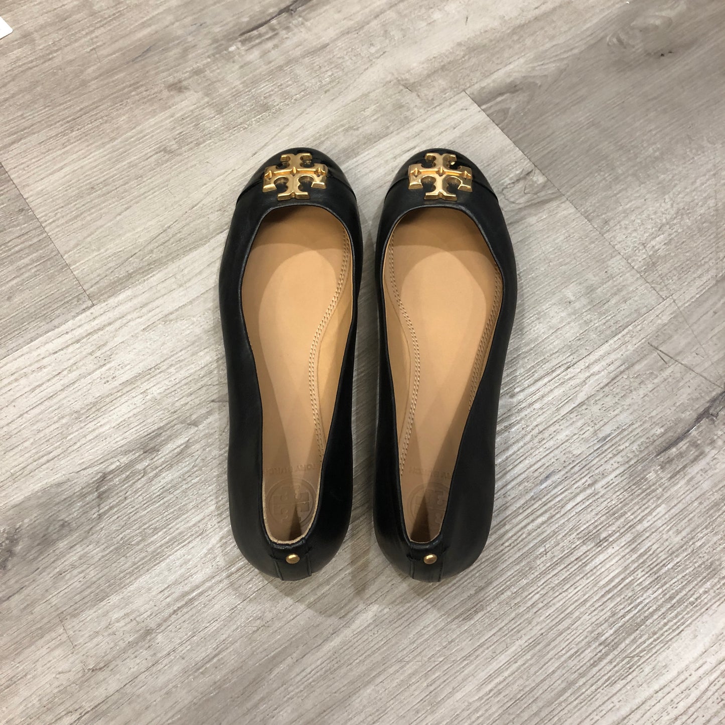 Tory Burch Leather Round Toe Ballet Flats Size 5.5 Black