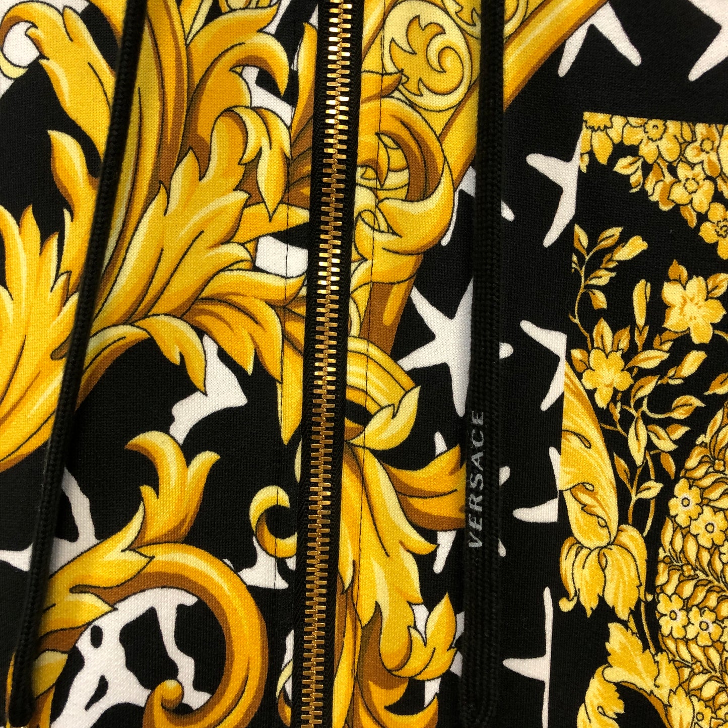 Versace Black Baroque Print Zip-Up Hoodie Size 40