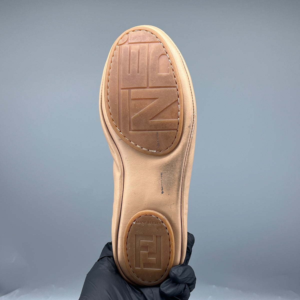 Fendi Nude Leather Ballet Flats size 37.5
