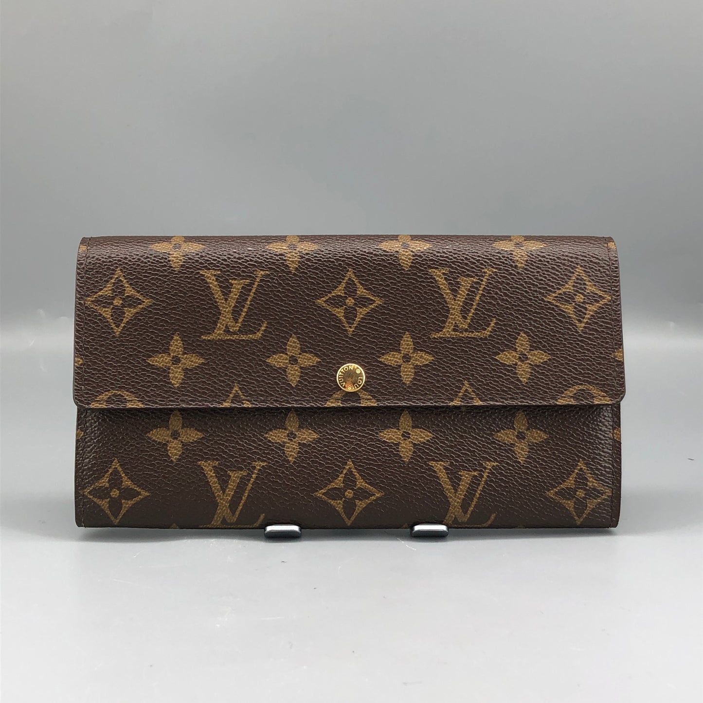 Louis Vuitton Monogram Sarah Wallet Brown