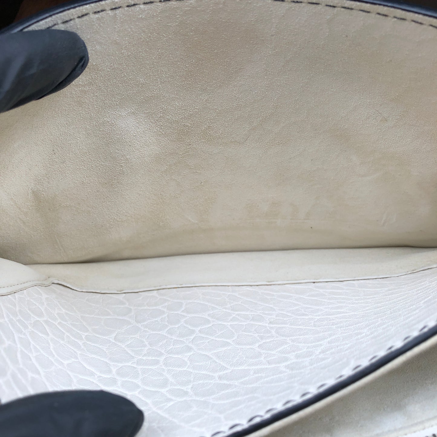 Christian Dior Dio(r)evolution Cream Grained Calfskin shoulder Bag