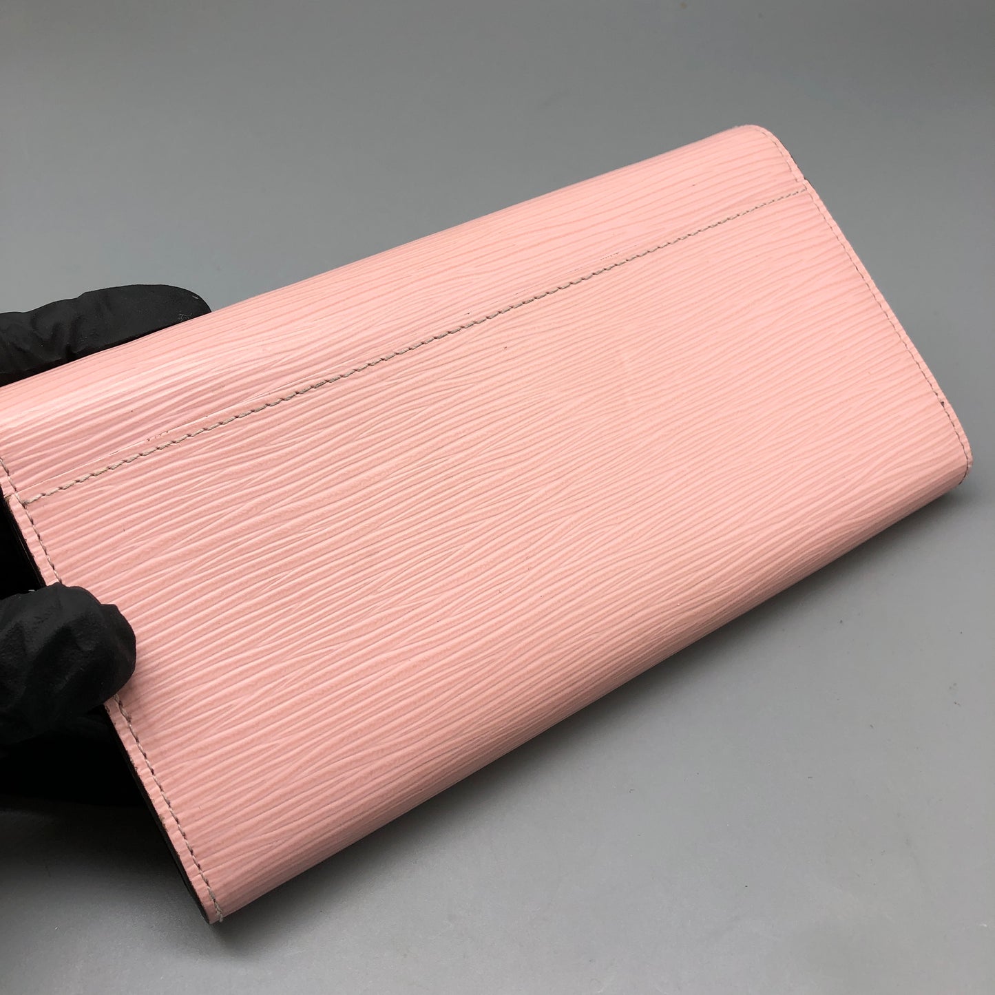 Louis Vuitton Epi Sarah Long Wallet Blush Pink