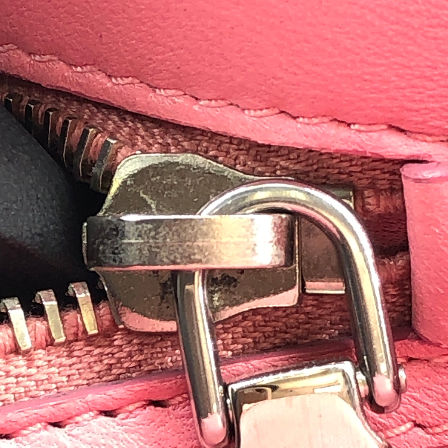 Miu Miu Matelasse Nappa Crystal Tote Bag Pink