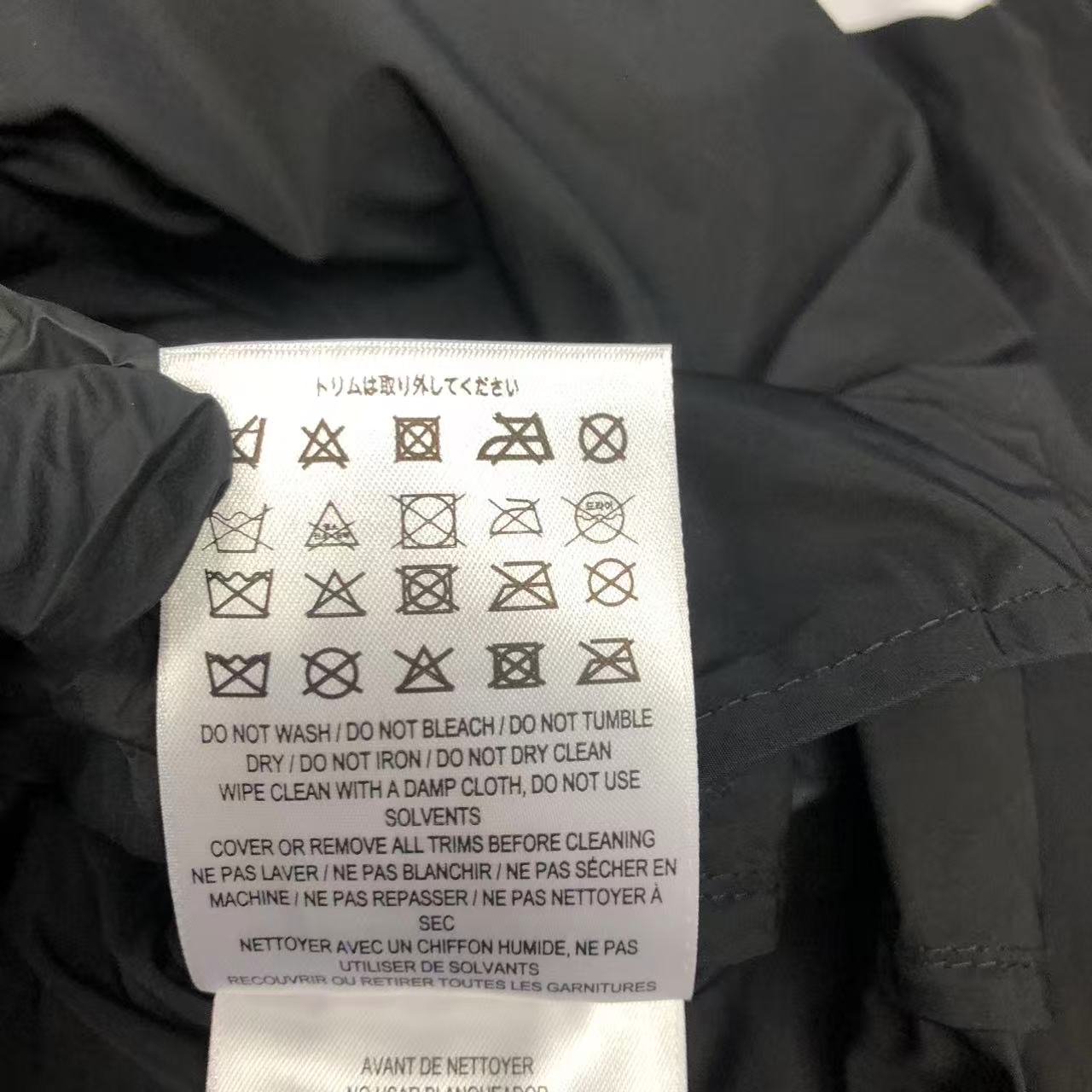 Burberry Black Logo Print Hooded Nylon Parka Women’s Size US 0
