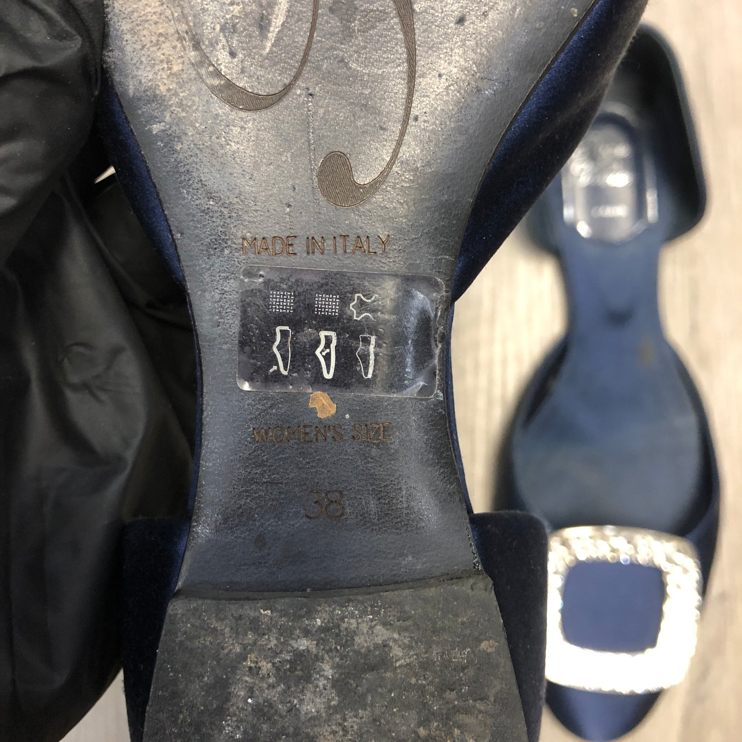 Roger Vivier Navy Blue Satin D'Orsay Flats 38