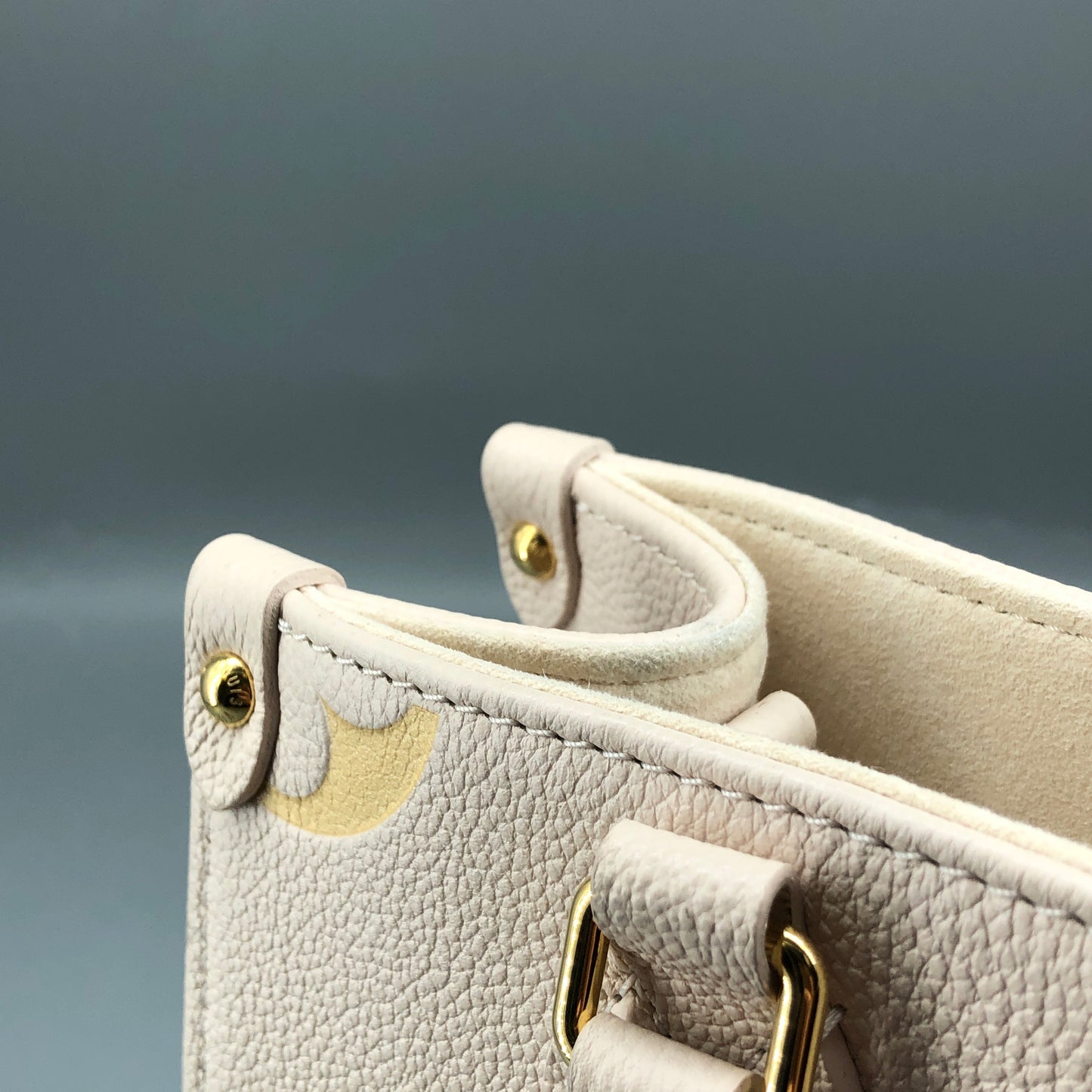 Louis Vuitton Onthego PM Tote Bag Cream Monogram