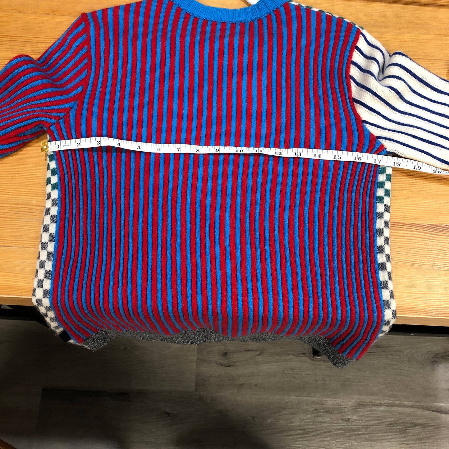 Burberry Multi-Color Check Knit Crew Neck Sweater Size 14Y (Fit Height 164cm)