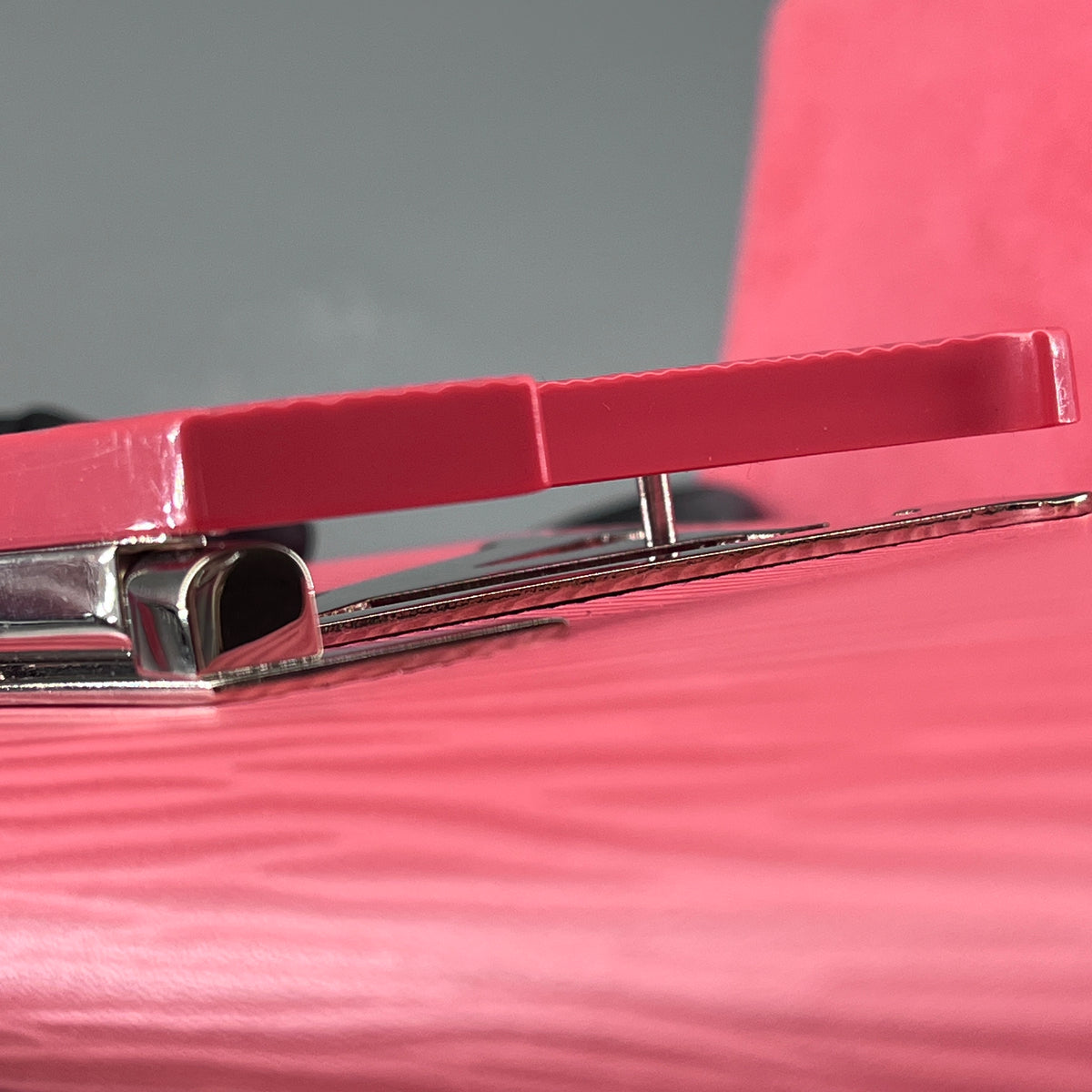 Louis Vuitton Coral Pink Epi Wallet On Chain