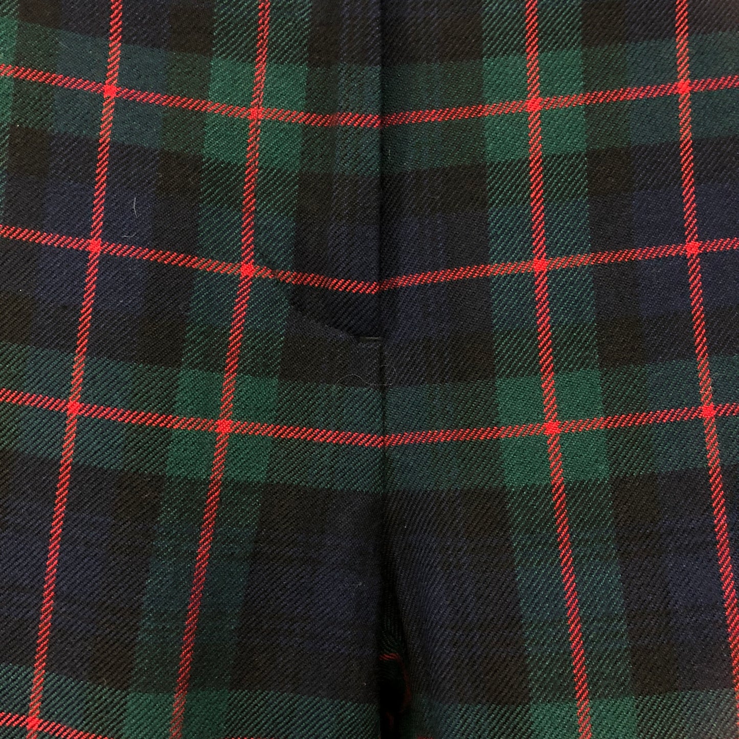 Burberry Tartan Wool Slim Ankle Trousers Size US 2 Black/Red/Dark Green