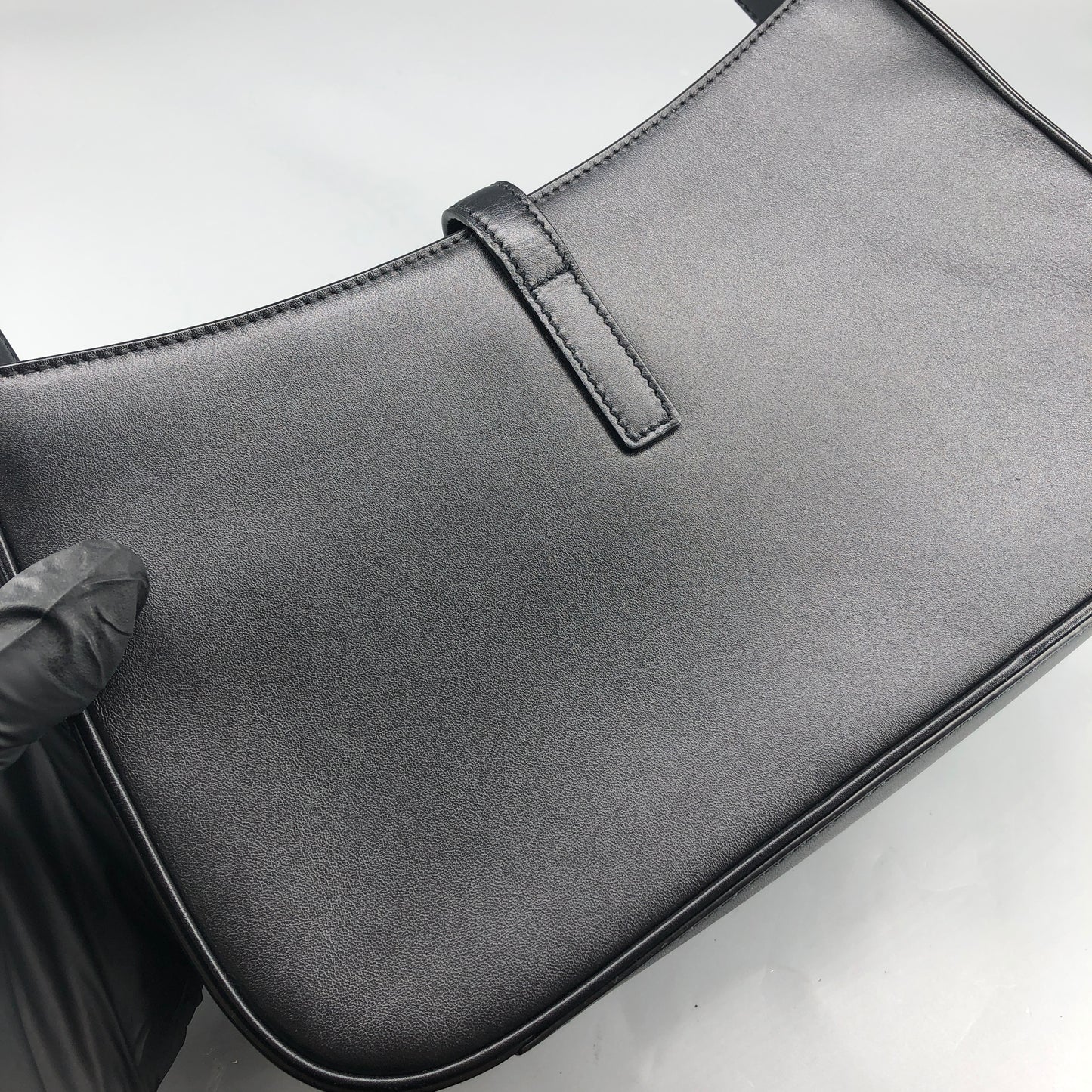 Saint Laurent Le 5 à 7 Smooth Leather Hobo Shoulder Bag Black