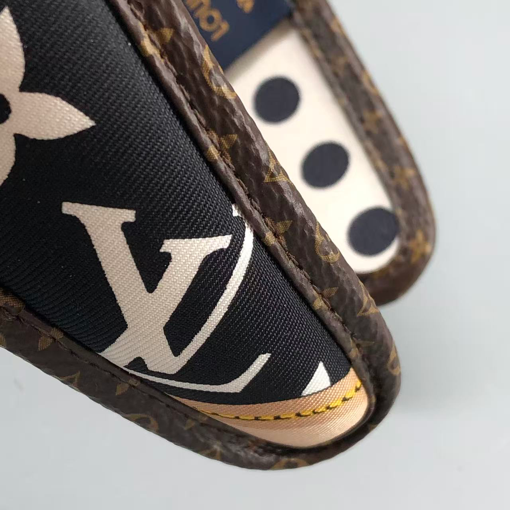 Louis Vuitton Monogram Giant White Headband