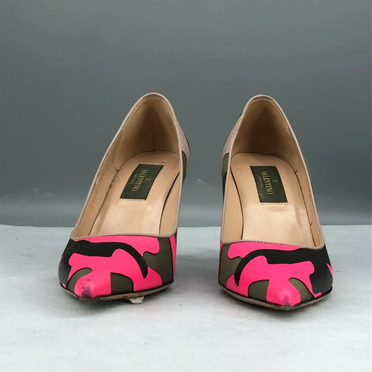 Valentino Garavani Camouflage Pointed Toe Pumps Neon Pink Black 35