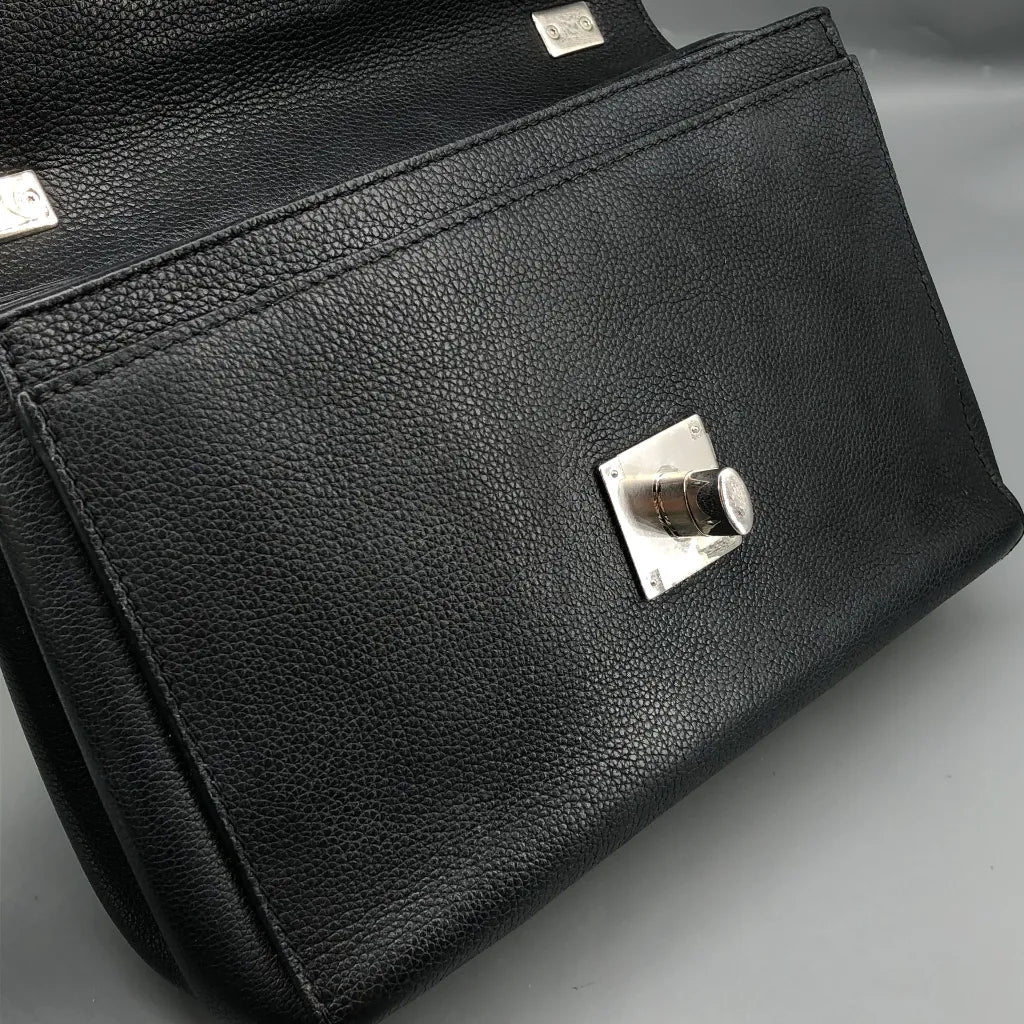 Louis Vuitton Calfskin Lockme II Chain Bag Black