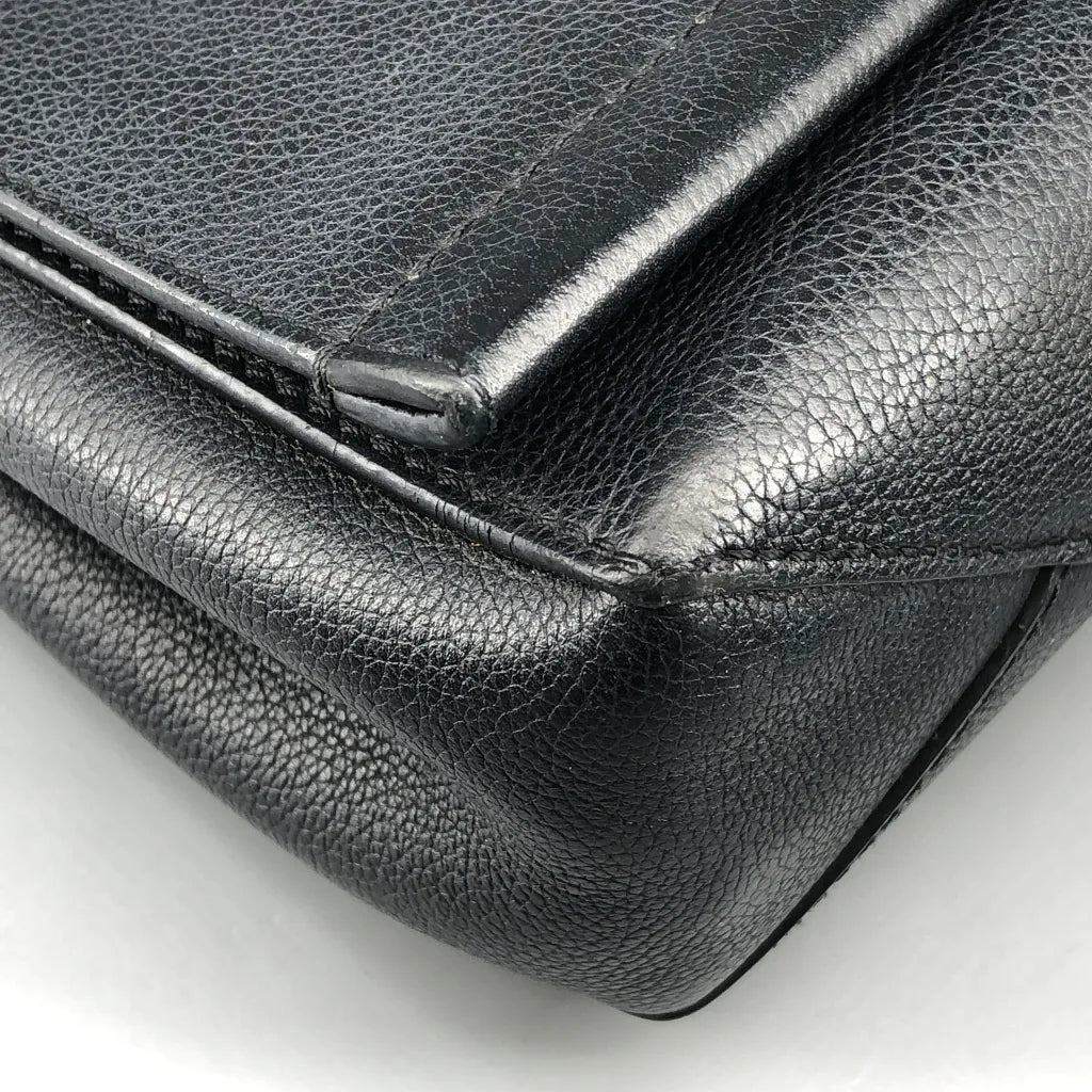 Louis Vuitton Calfskin Lockme II Chain Bag Black