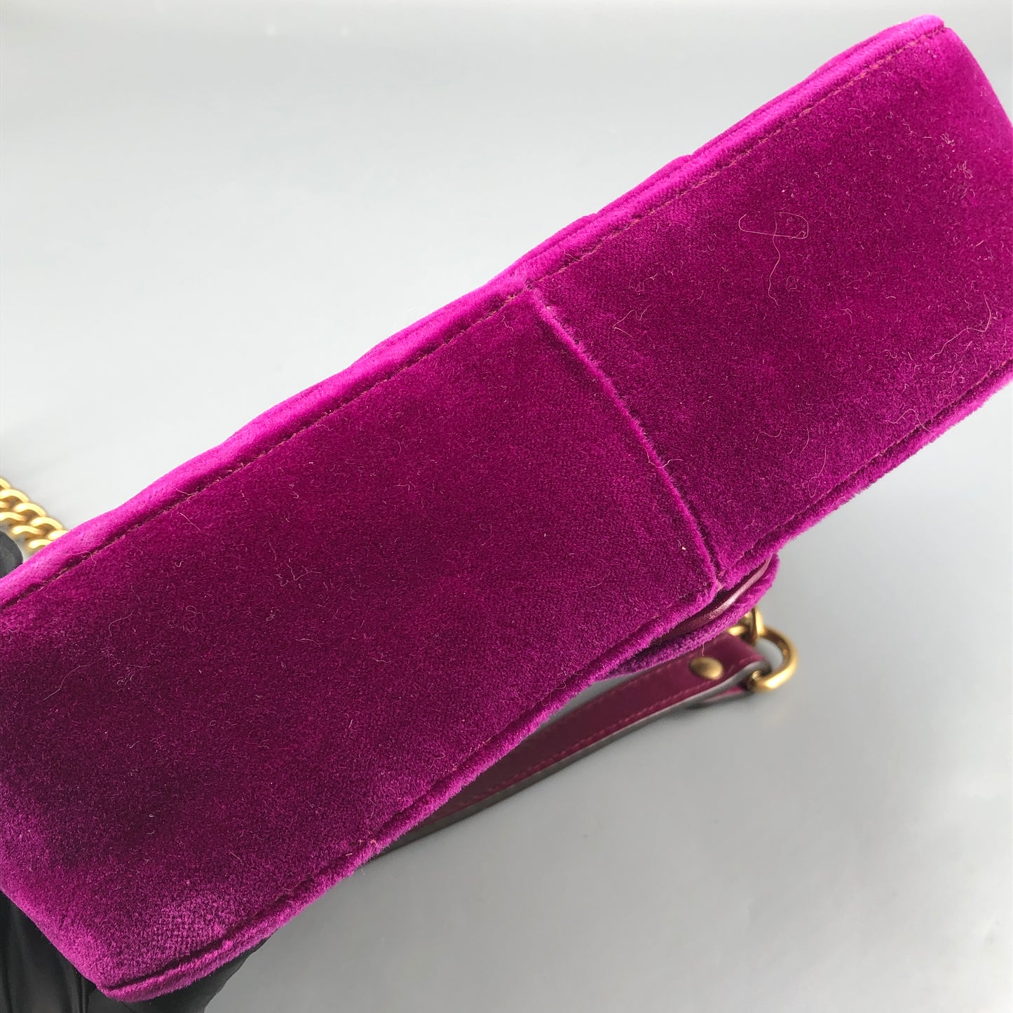 Gucci Marmont Fuchsia Velvet Matelasse Chain Shoulder Bag