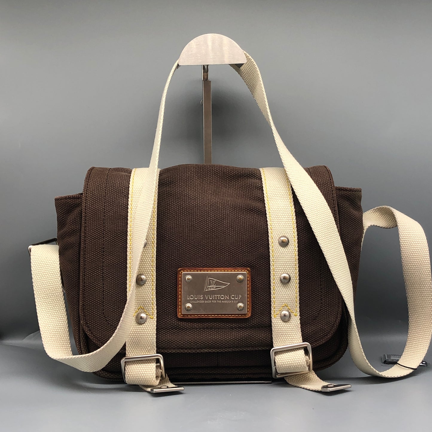 Louis Vuitton Antigua Besace PM Brown/Cream Canvas Messenger Bag