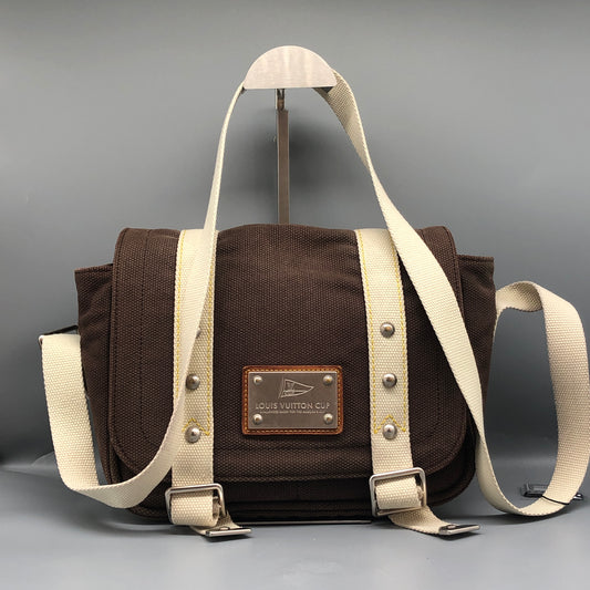 Louis Vuitton Antigua Besace PM Brown/Cream Canvas Messenger Bag
