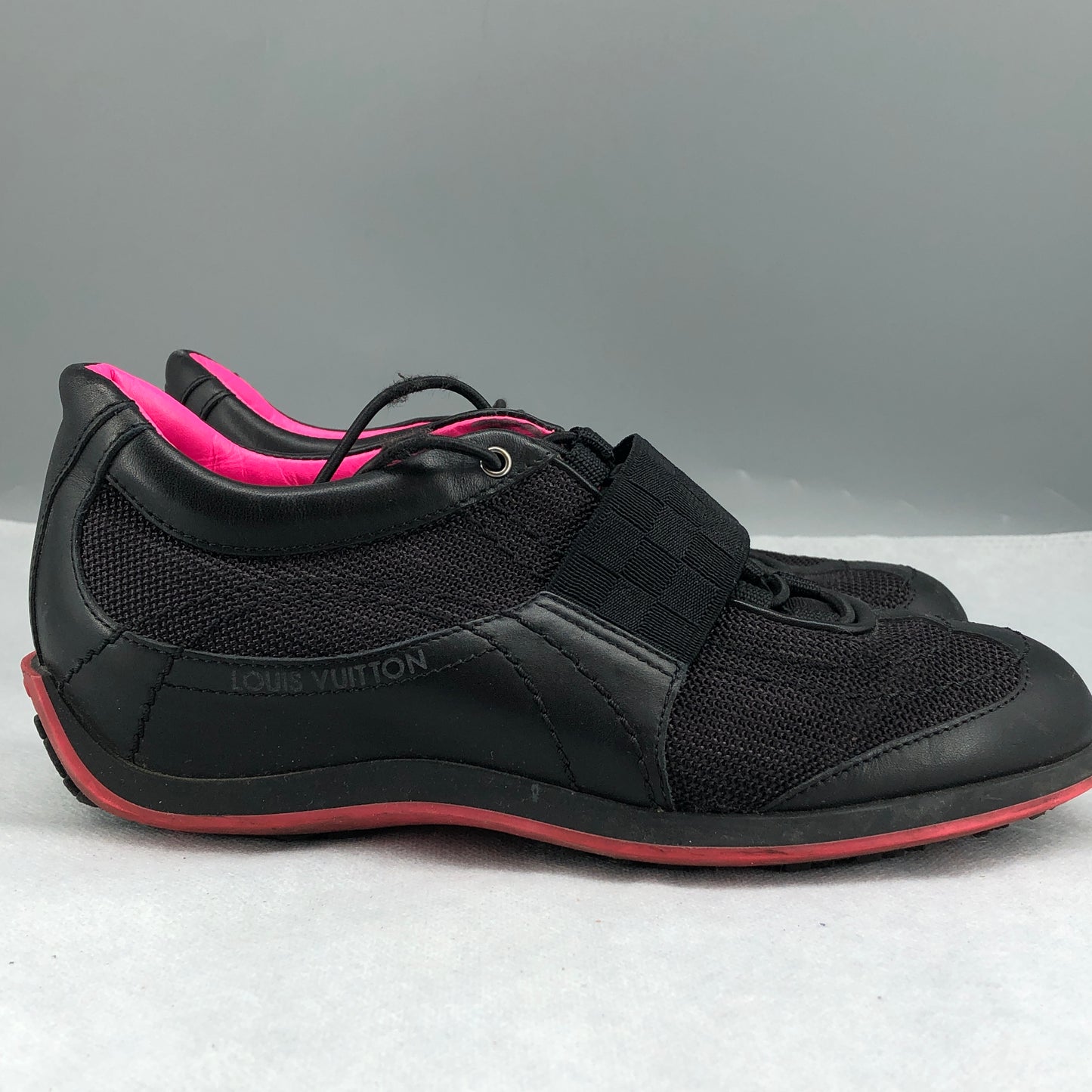 Louis Vuitton Black Mesh & Pink Lining Low Top Casual Sneakers 35