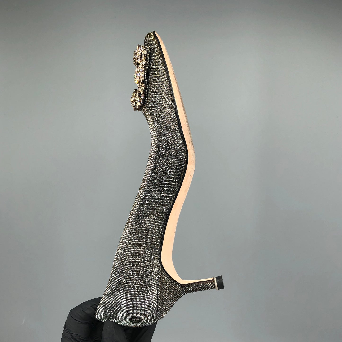 Manolo Blahnik Hangisi Gold-Silver Ombré Glitter Heels Size 36.5