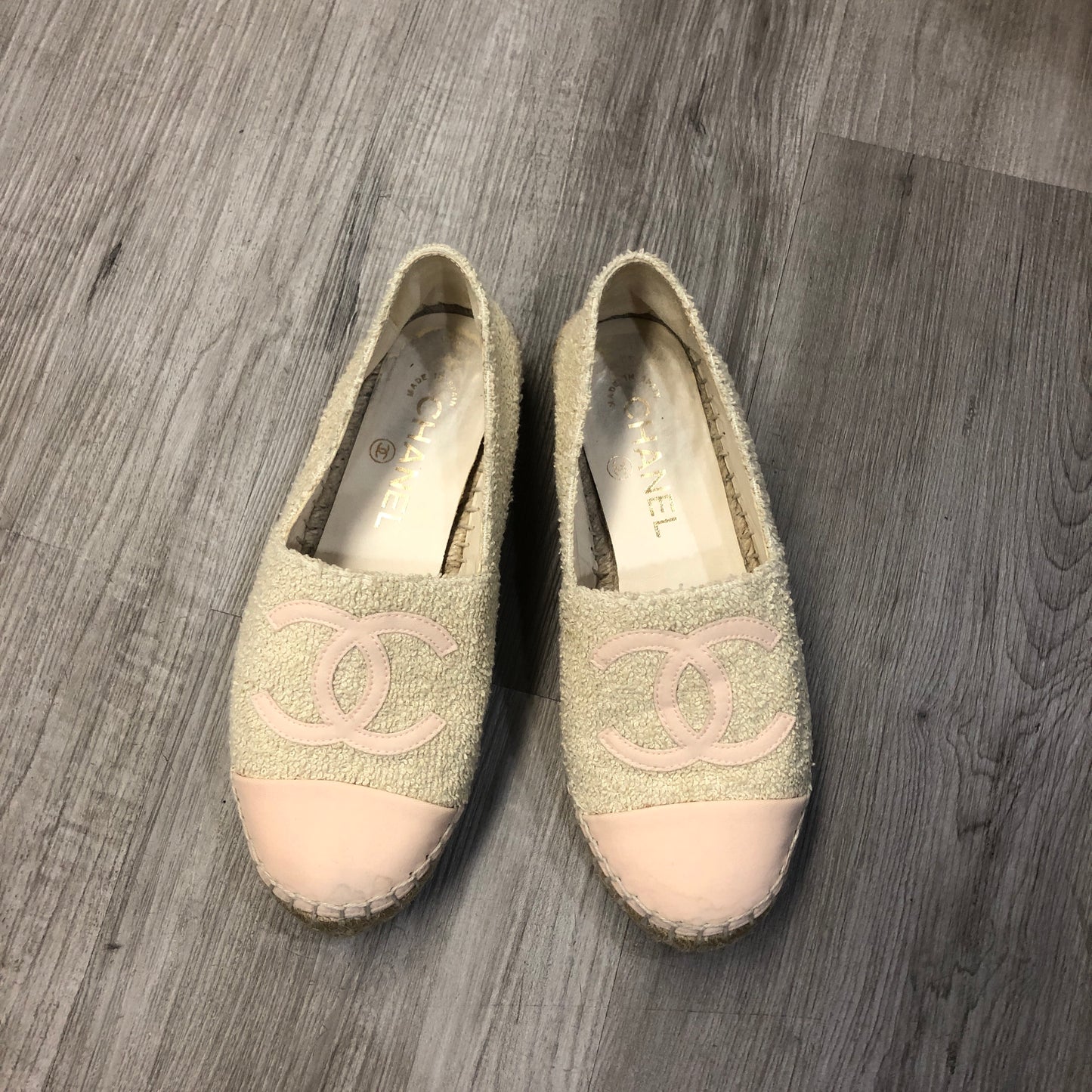 Chanel Women's Espadrilles Size 35C Cream/Pink