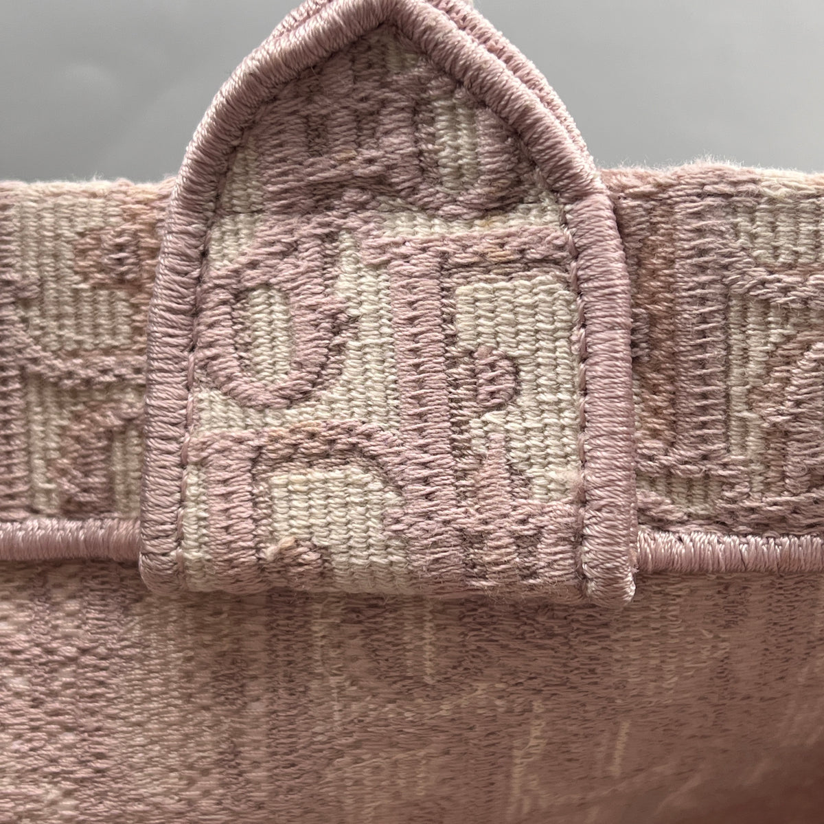 Christian Dior Oblique Medium Book Tote Rose Des Vents