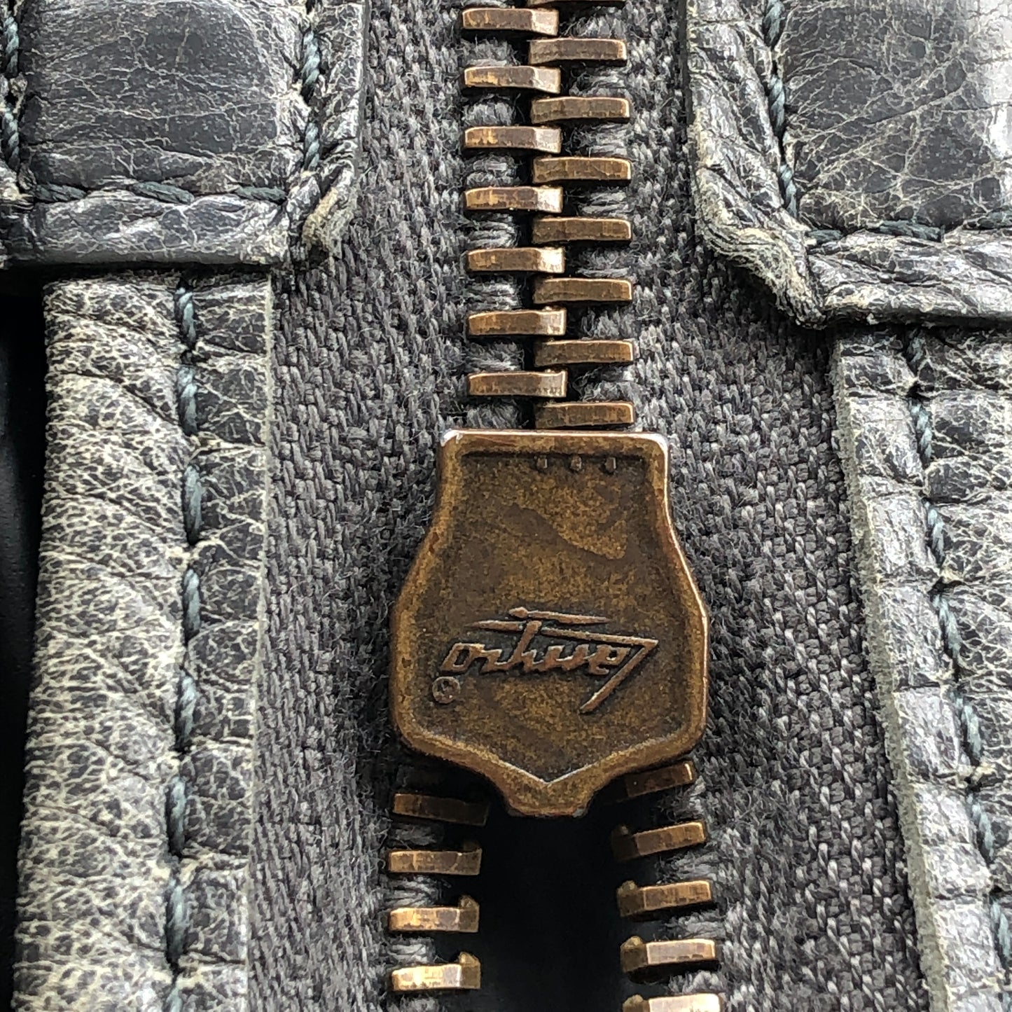 Balenciaga Classic City Distressed Leather Shoulder Handbag Grey