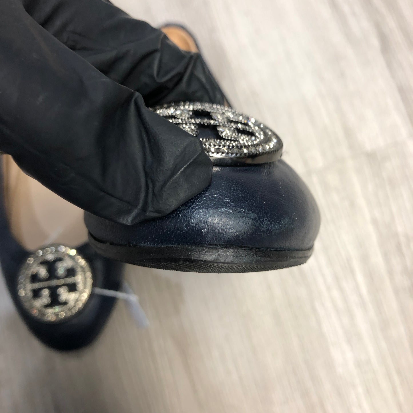 Tory Burch Reva Logo Ballet Flats 6M Navy Blue